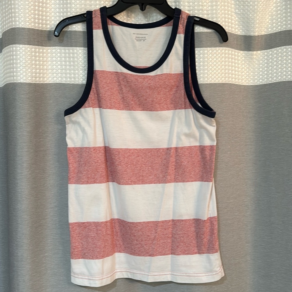 Men’s XS No Boundaries Tank